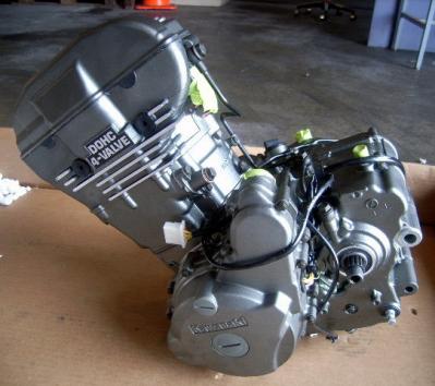 Legión Land Rover Colombia • Ver Tema - KAWASAKI DOHC 4-VALVE GASOLINE  MOTORCYCLE ENGINE